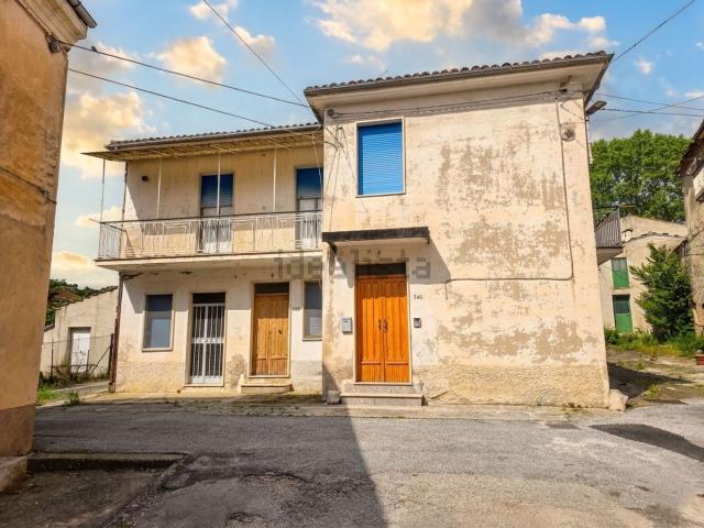 Casa in vendita a Case Taddeo, Bojano