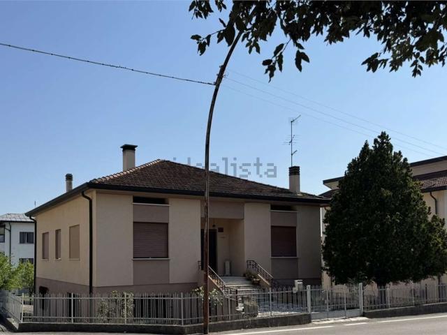 Casa in vendita a Costa, Vittorio Veneto