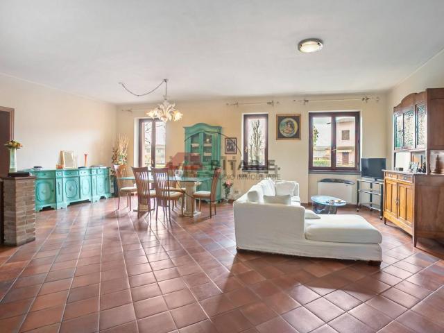 Casa in vendita a Flero, Lombardia
