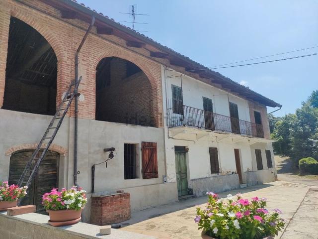 Casa in vendita a Piemonte, Asti