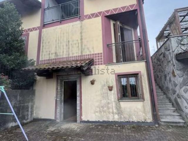 Casa in vendita a Piemonte, Novara
