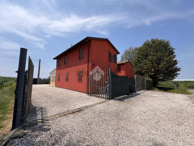 Casa in vendita a Unione Terre d'Acqua, San Giovanni In Persiceto