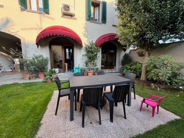 Casa in vendita a Le Villette, Crema