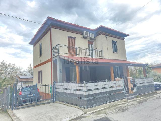 Casa in vendita a Villa Gemini, Cenerente