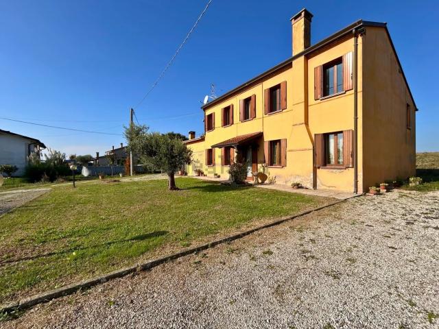 Casa in vendita a Pozzonovo, Veneto
