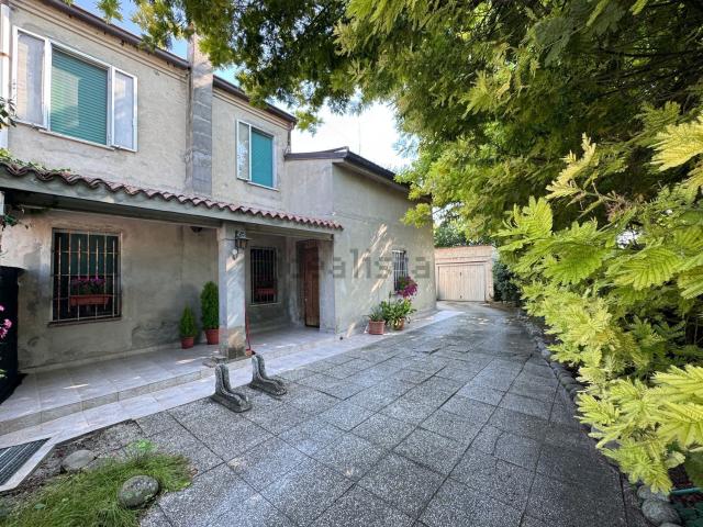 Casa in vendita a Unione Terre e Fiumi, Copparo