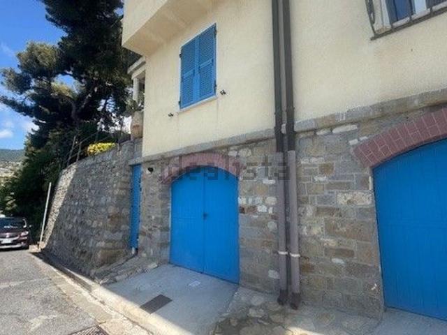 Casa in vendita a Ospedaletti, Liguria