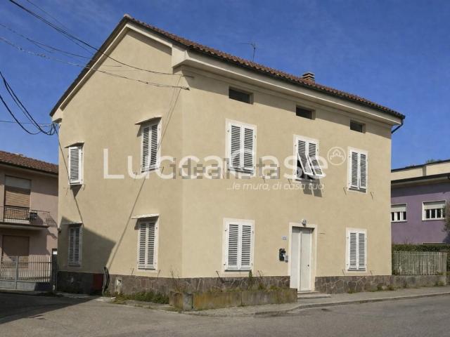 Casa in vendita a Bagni Di Lucca Ponte, Toscana