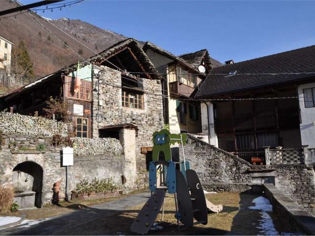 Casa in vendita a Bannio Anzino, Piemonte