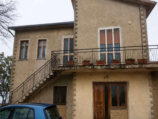 Casa in vendita a Sorano, Grosseto