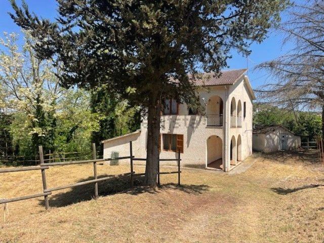 Casa in vendita a Collecorvino, Abruzzo