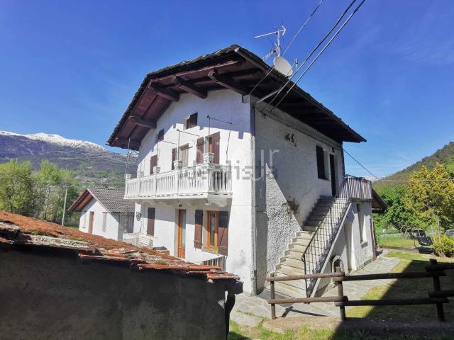 Casa in vendita a Villeneuve, Aosta