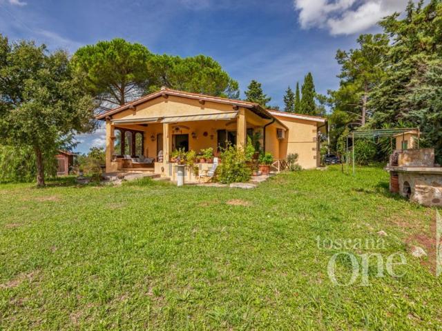 Casa in vendita a Magliano In Toscana, Toscana