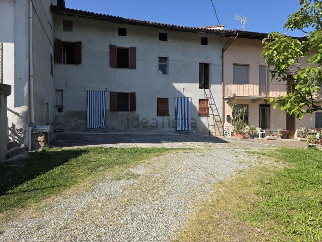 Casa in vendita a Piemonte, Alessandria