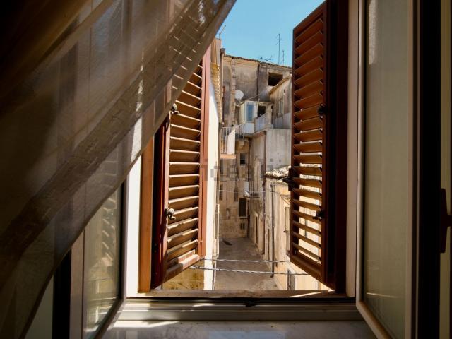 Casa in vendita a Ragusa Ibla, Ragusa
