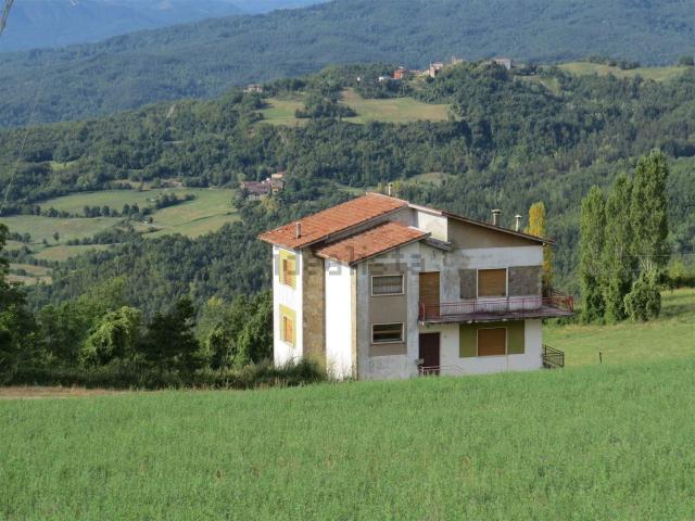 Casa in vendita a Farini D'olmo, Reggio Emilia