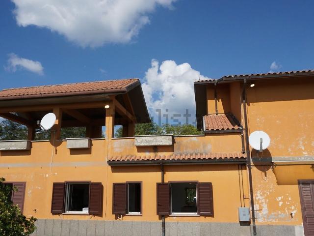 Casa in vendita a Rocca Sinibalda, Lazio