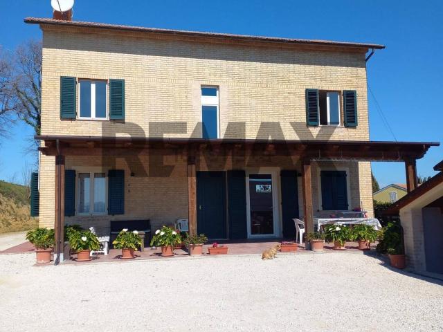 Casa in vendita a Marche, Fermo