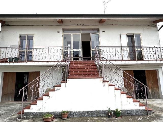 Casa in vendita a Unione Terre e Fiumi, Copparo