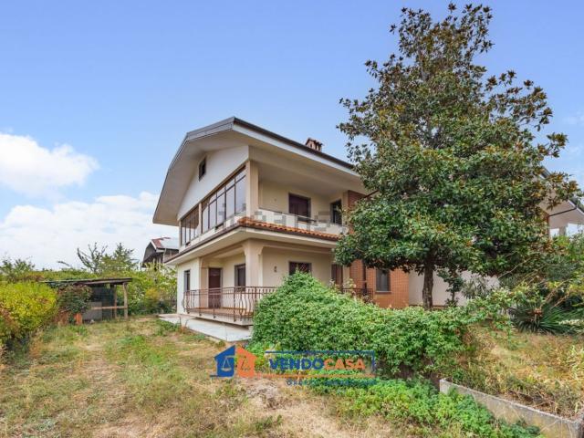 Casa in vendita a San Chiaffredo, Busca