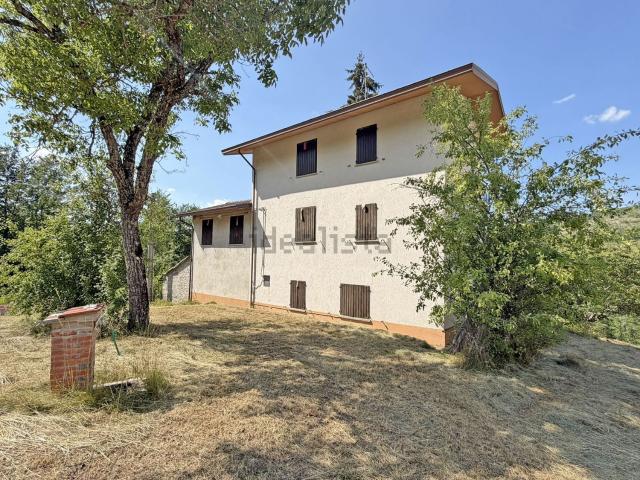 Casa in vendita a Farini D'olmo, Reggio Emilia