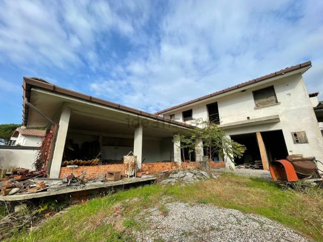 Casa in vendita a Torreano, Friuli-Venezia Giulia