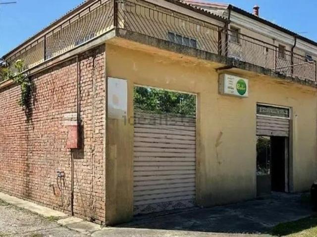 Casa in vendita a Unione Terre e Fiumi, Copparo