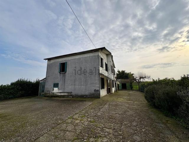 Casa in vendita a Sant'urbano, Veneto