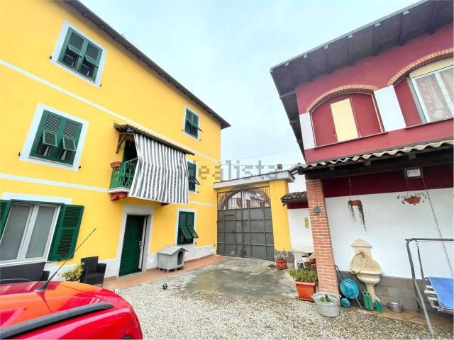 Casa in vendita a Piemonte, Alessandria