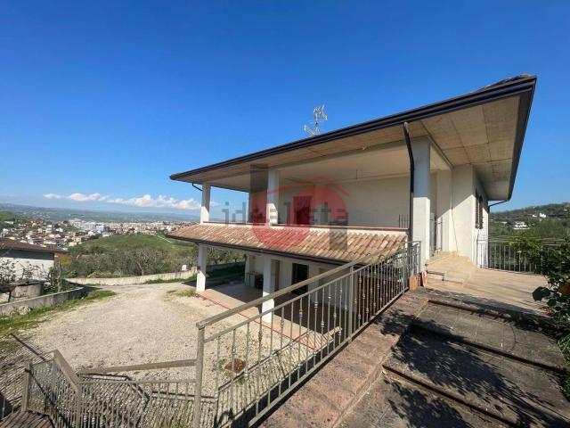 Casa in vendita a Merici, San Leucio del Sannio
