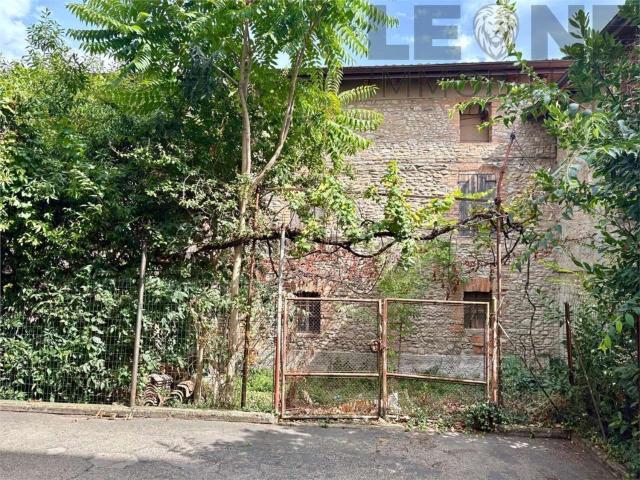 Casa in vendita a Unione di comuni Terre di Castelli, Vignola