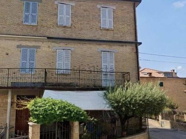 Casa in vendita a Borgo Cappuccini, Offida