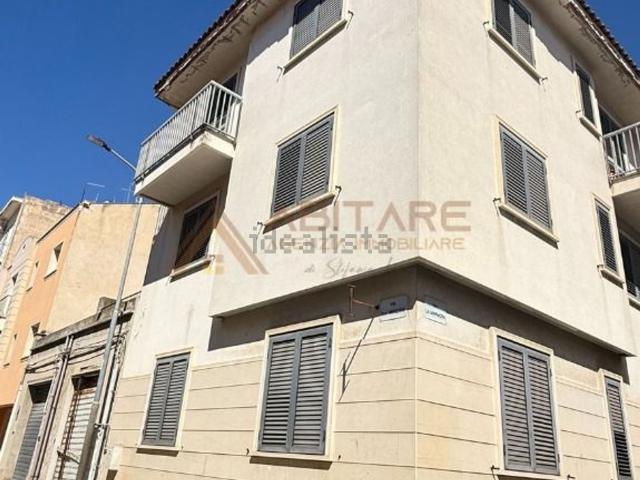 Casa in vendita a Vittoria, Sicilia