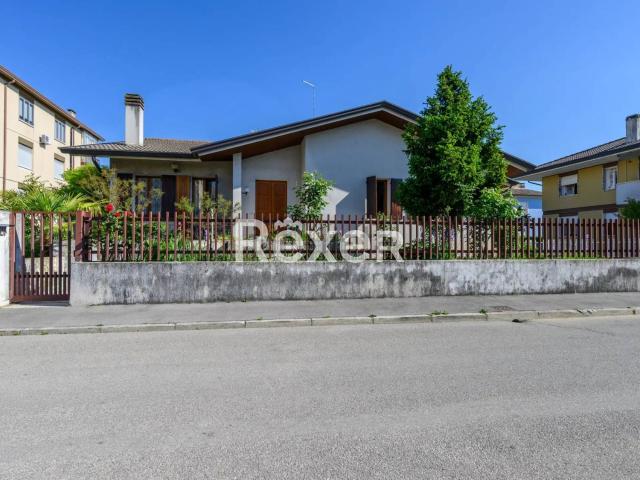 Casa in vendita a Abano Terme Bagni, Veneto