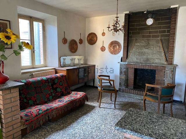 Casa in vendita a Unione dei comuni del Distretto Ceramico, Montefiorino