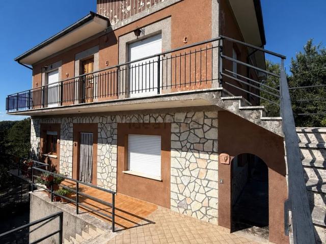 Casa in vendita a Santa Croce, Cantalice
