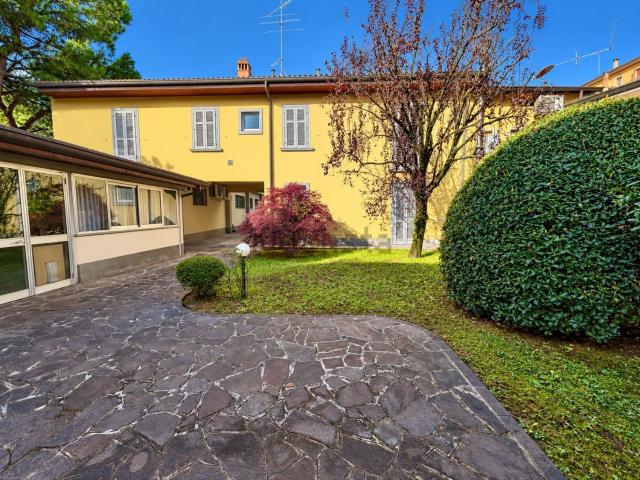 Casa in vendita a Paderno, Seriate
