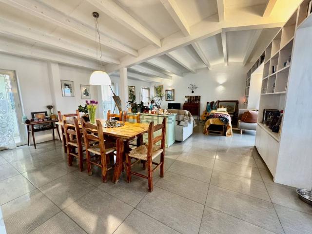 Casa in vendita a San Pantaleo, Sardigna/Sardegna