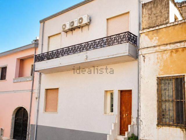 Casa in vendita a Monteleone - Santa Rosalia, Cagliari