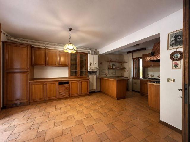 Casa in vendita a Noal, Vas