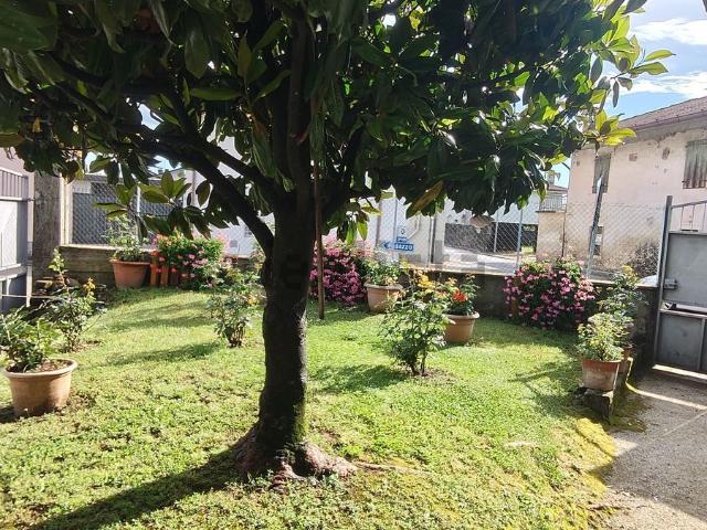 Casa in vendita a Manzano, Friuli-Venezia Giulia