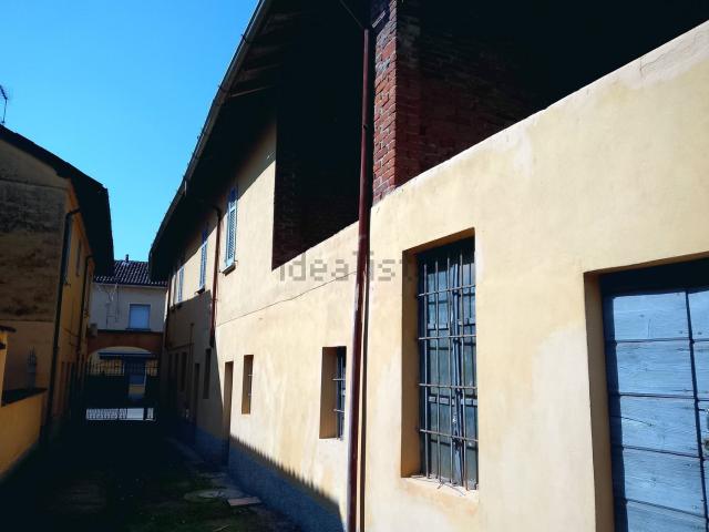 Casa in vendita a Tromello, Lombardia
