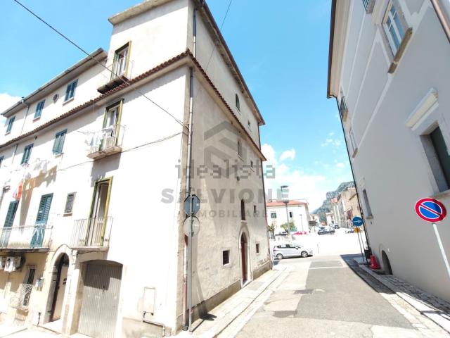 Casa in vendita a Cerreto Sannita, Campania