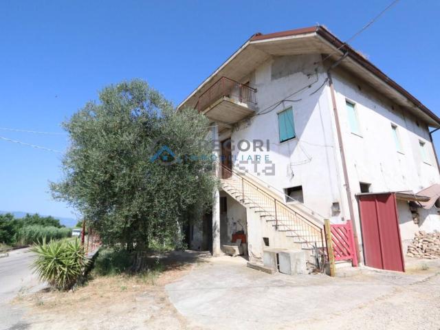 Casa in vendita a Marche, Ascoli Piceno