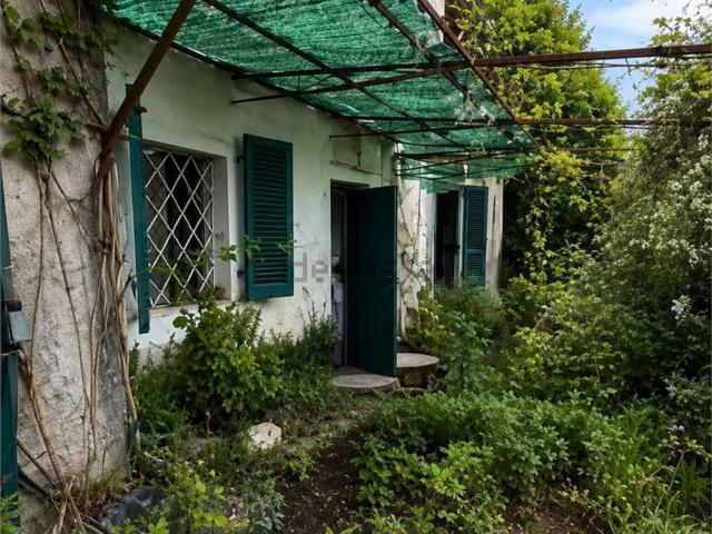 Casa in vendita a Corsanico, Montignoso