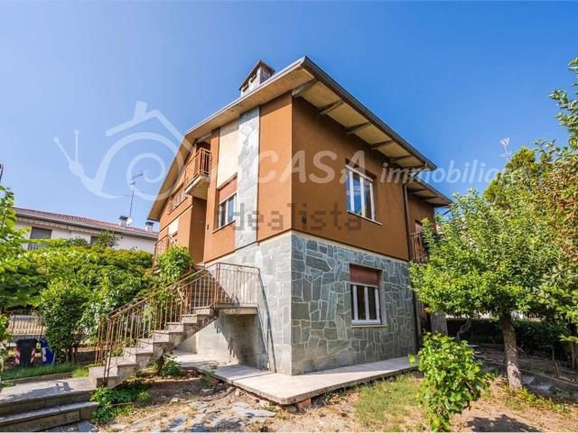 Casa in vendita a Felegara, Parma