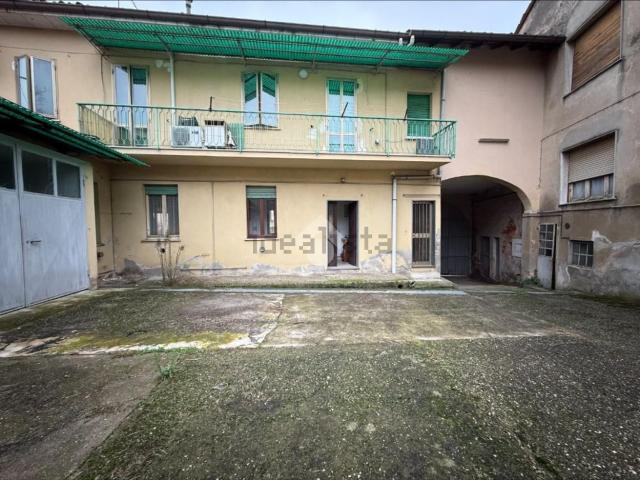 Casa in vendita a Stradella, Lombardia