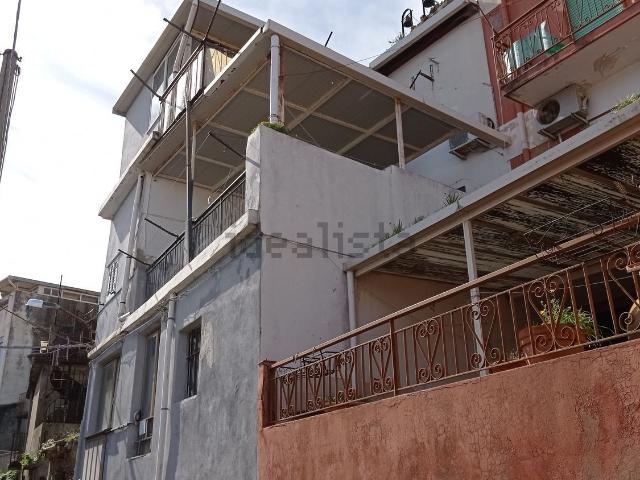 Casa in vendita a Larderia Superiore, Messina