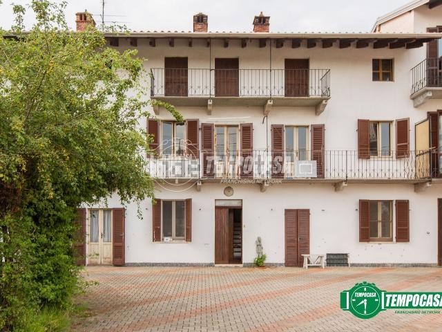 Casa in vendita a Bedisco, Piemonte