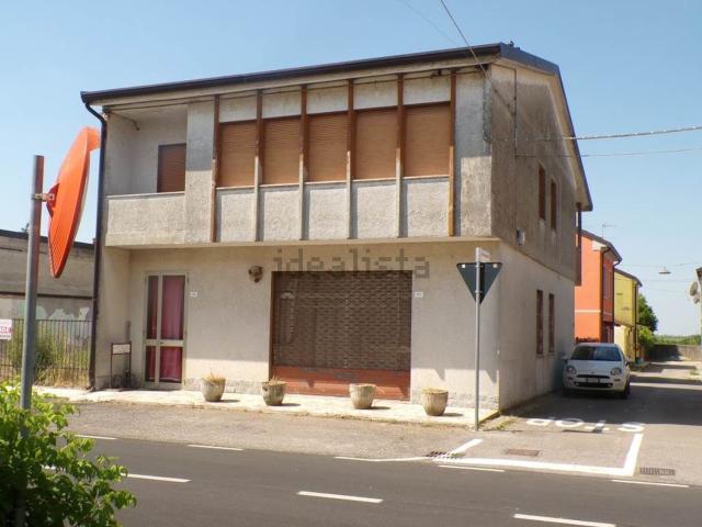 Casa in vendita a Codigoro, Ferrara
